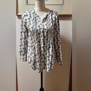 Jane and Delancey Leaf Print Button Down Shirt - White and Blue